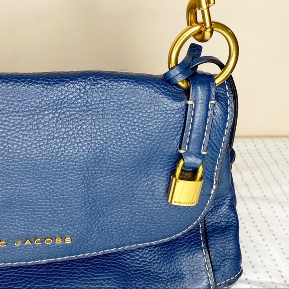{Marc Jacobs} leather crossbody - Picture 4 of 8